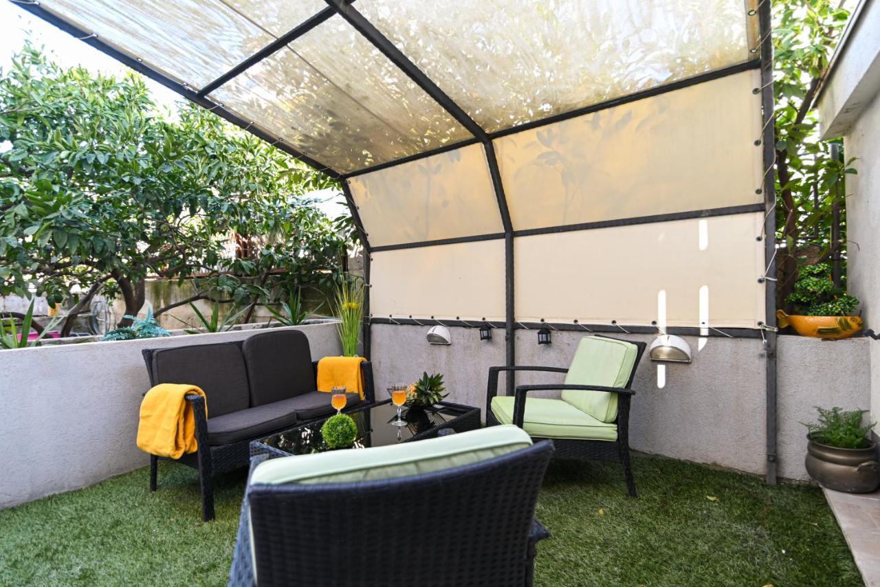 Apartmani Cesarica Trogir Exterior foto